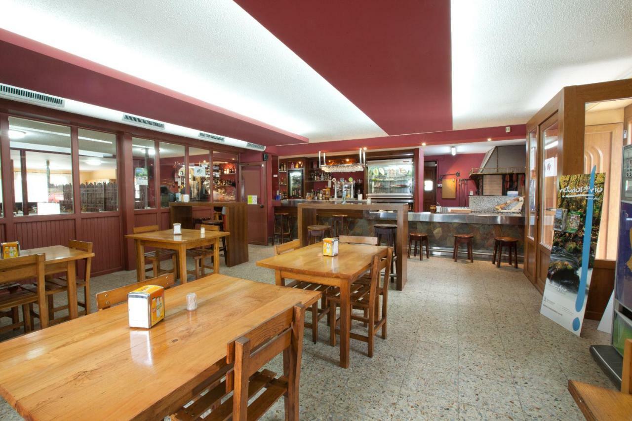 Hotel Terranova Oza de los Ríos エクステリア 写真